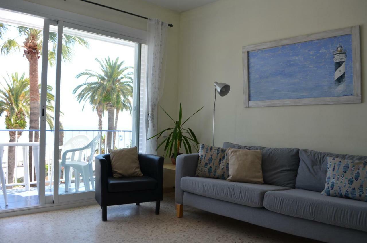 Seafront Sitges Apartment Bagian luar foto