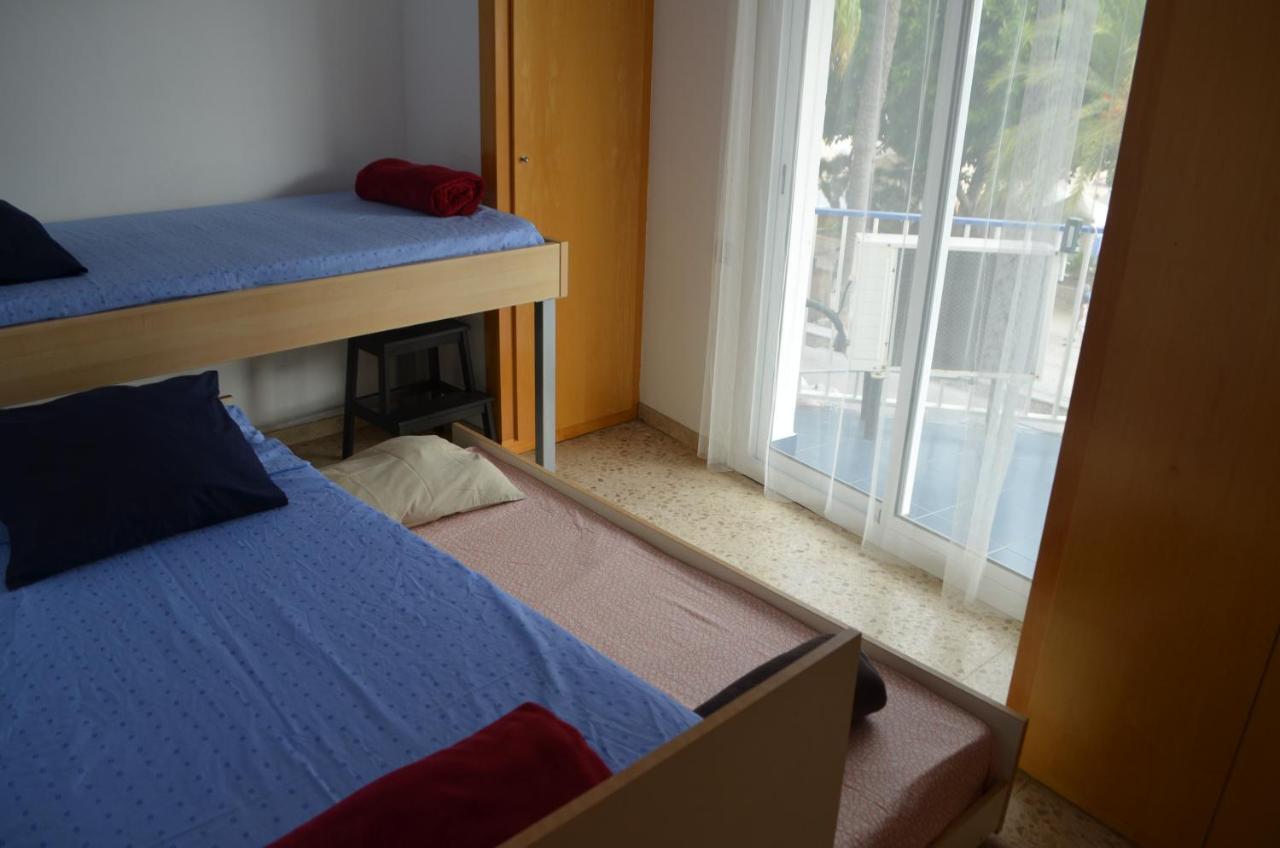 Seafront Sitges Apartment Bagian luar foto