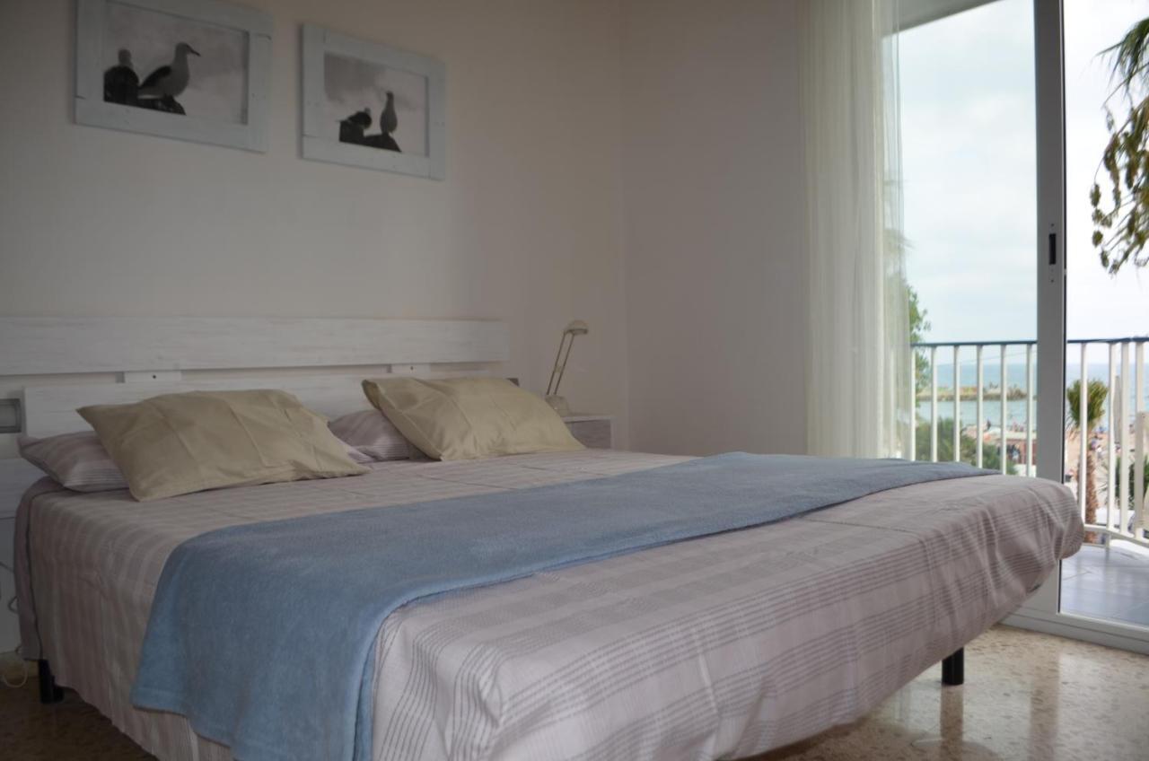 Seafront Sitges Apartment Bagian luar foto